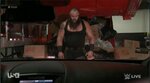 braun_strowman-8-696x385.jpg